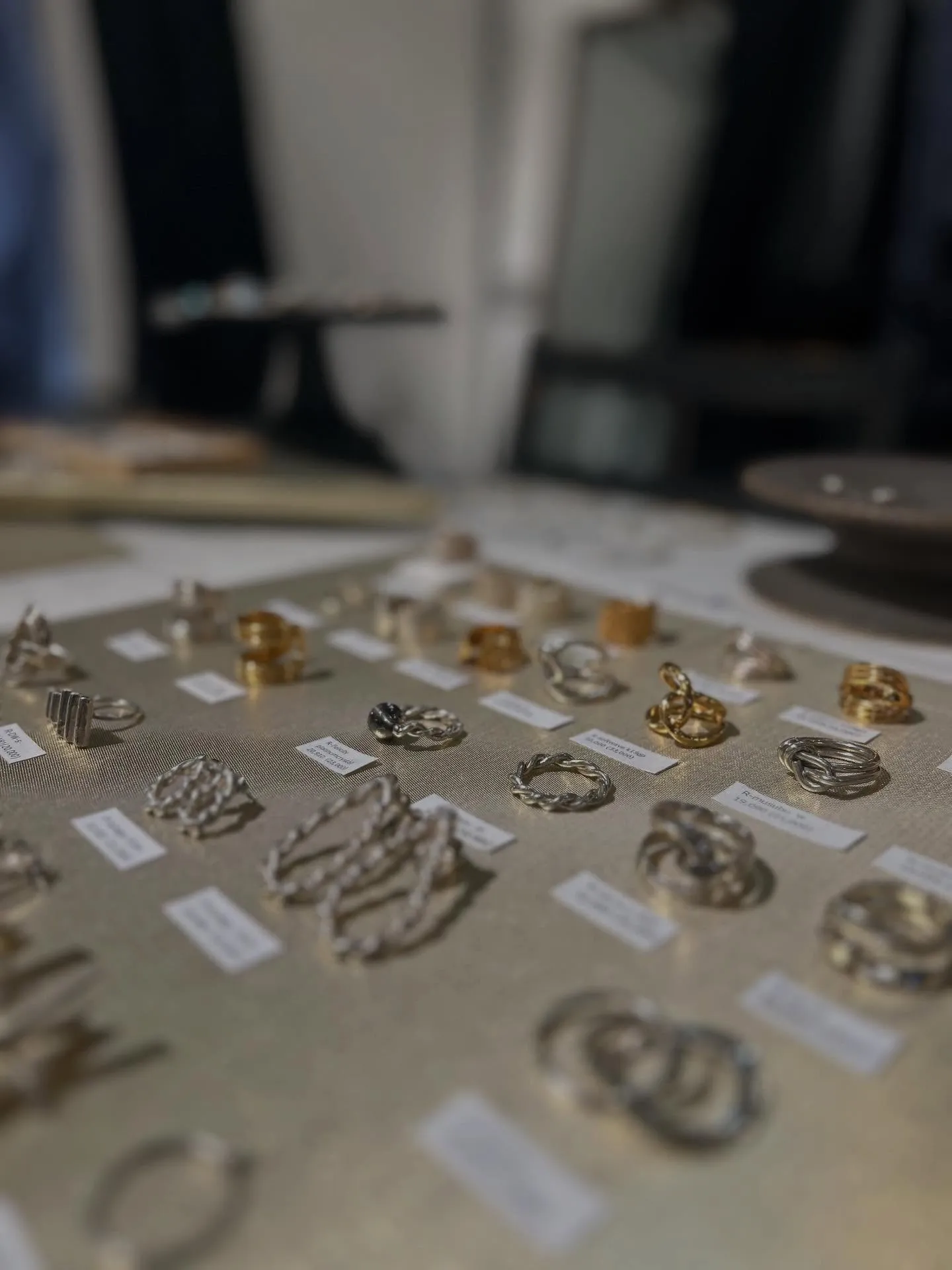 歴史と伝統を守り、そこに新しい感性とデザインを加えて