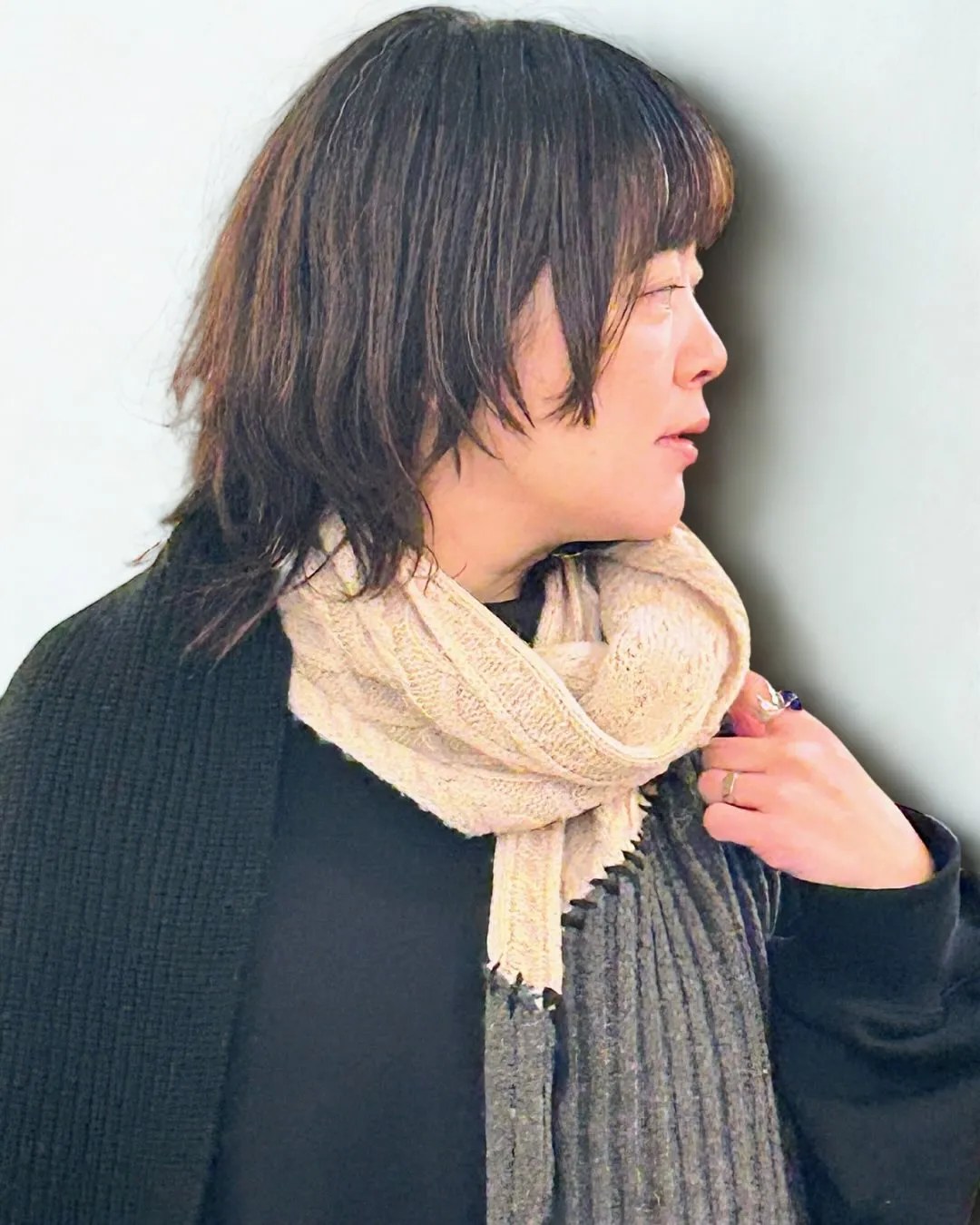 ストールはスタイリングがよりよく見える重要なパーツ