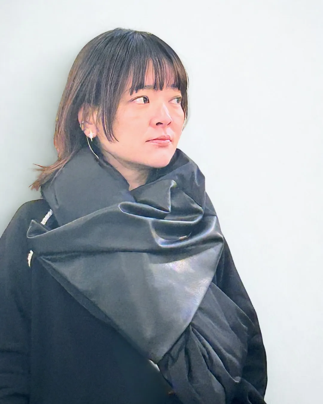 ストールはスタイリングがよりよく見える重要なパーツ