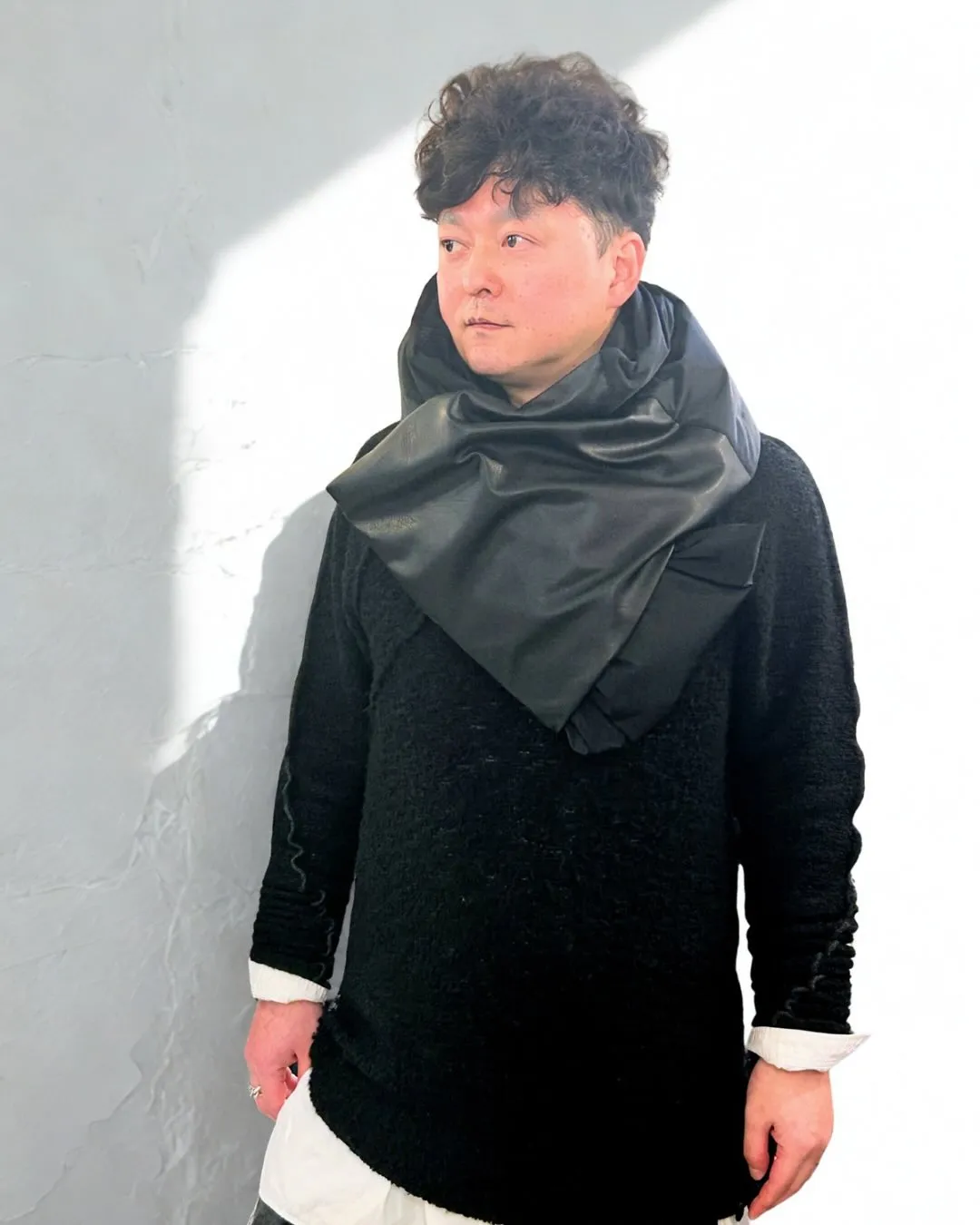 ストールはスタイリングがよりよく見える重要なパーツ