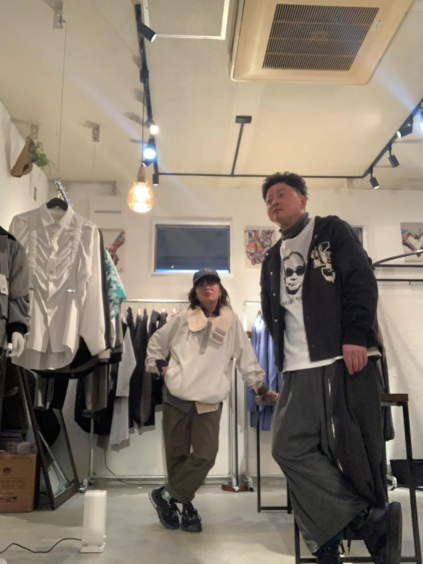 今朝出勤してきたら、2人とも昨日の夜に無くしものをしてました...