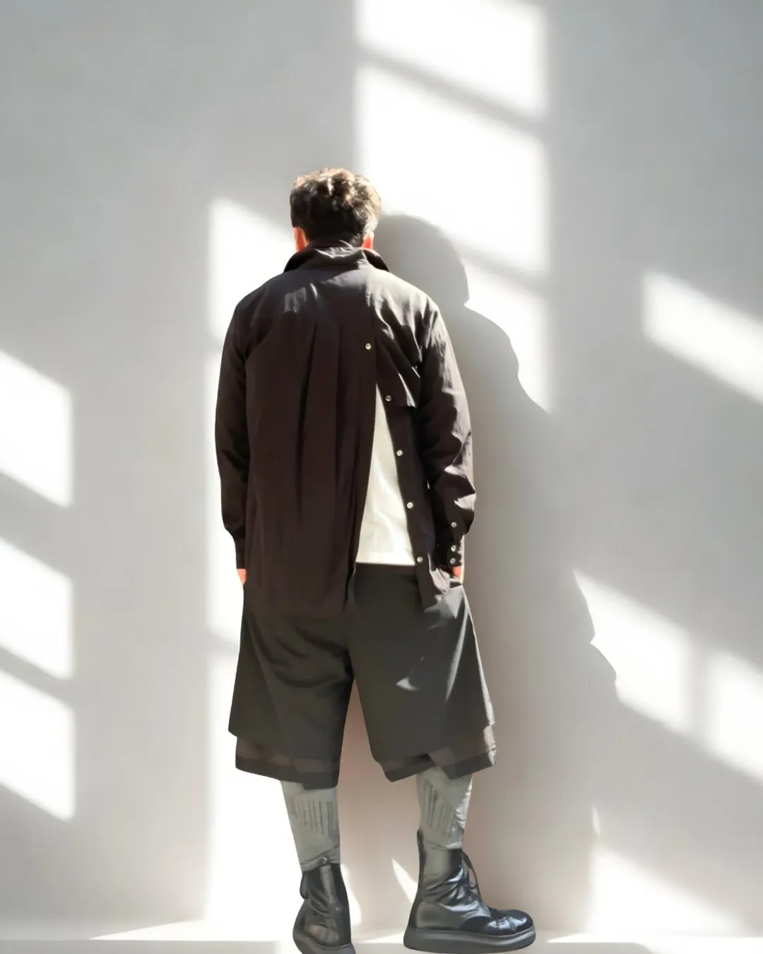 モノトーンで春の服装を♪