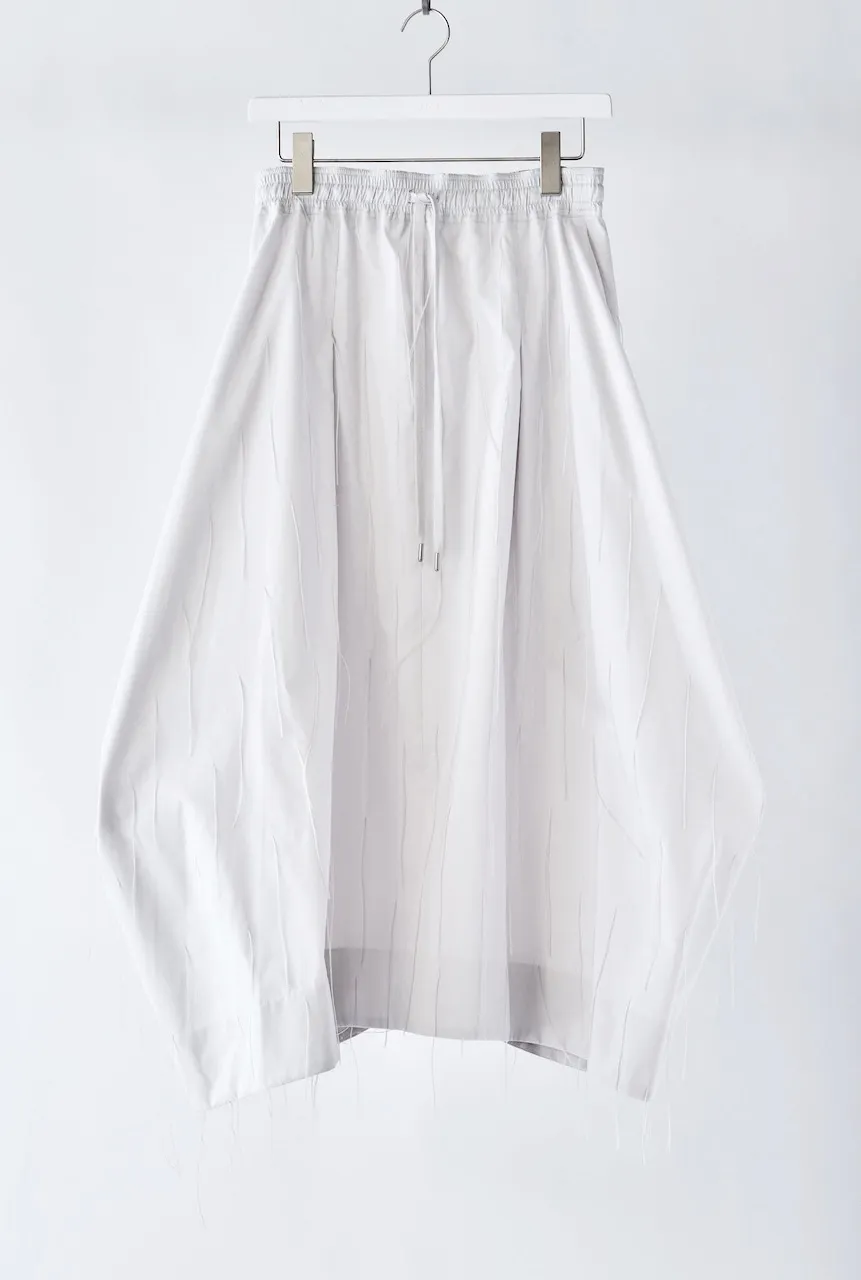 ウィスパーフロー・カットジャガード テーパードスカート ライトグレー