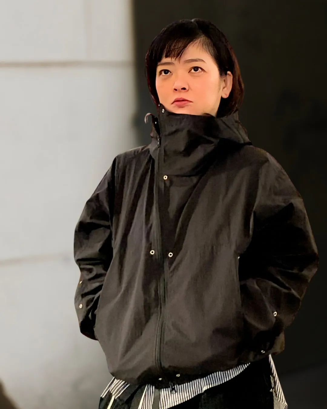 モードにカッコよく、でもスポーティも混ぜた着方で春を楽しみた...