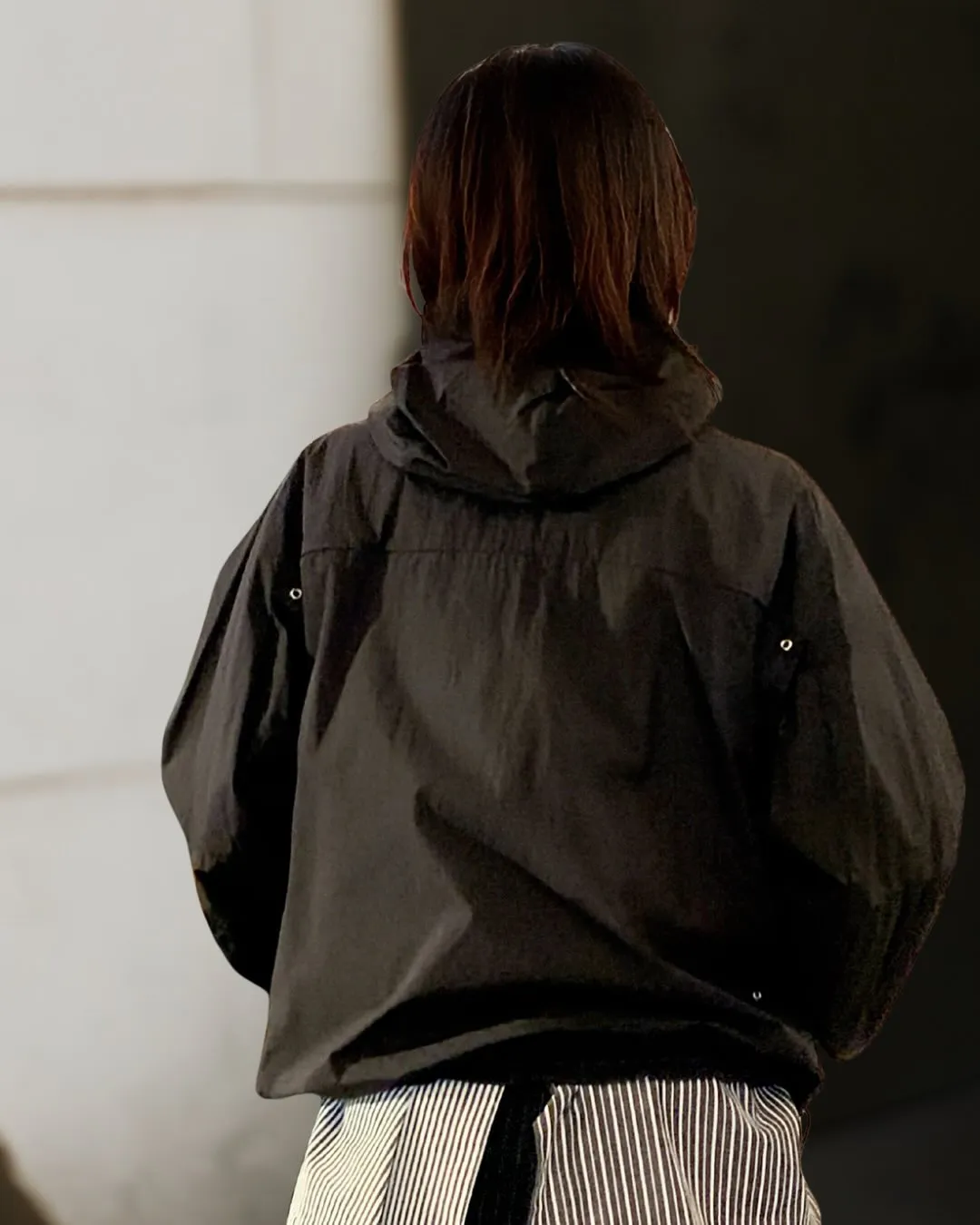 モードにカッコよく、でもスポーティも混ぜた着方で春を楽しみた...