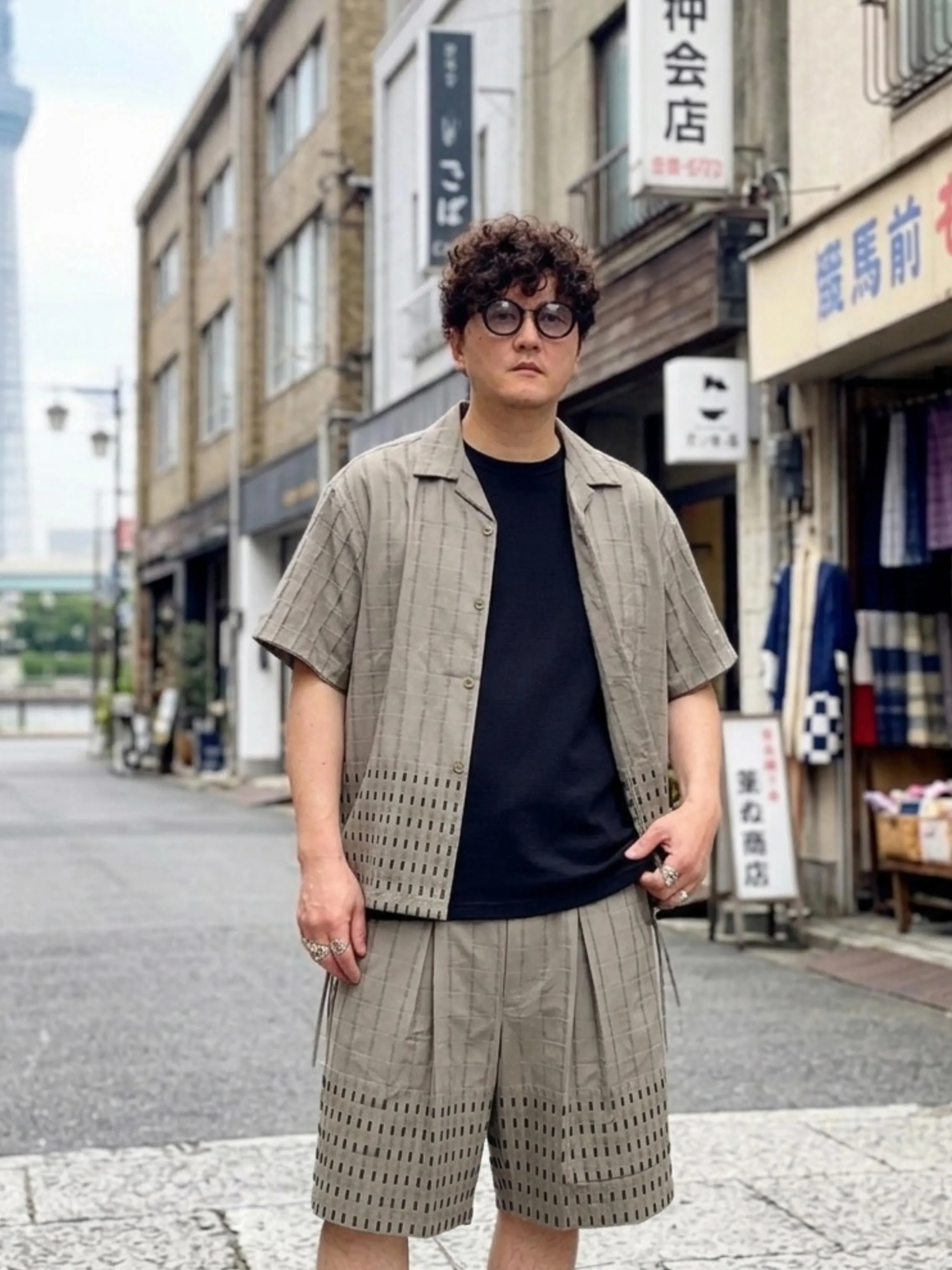 夏を感じさせるセットアップコーデ