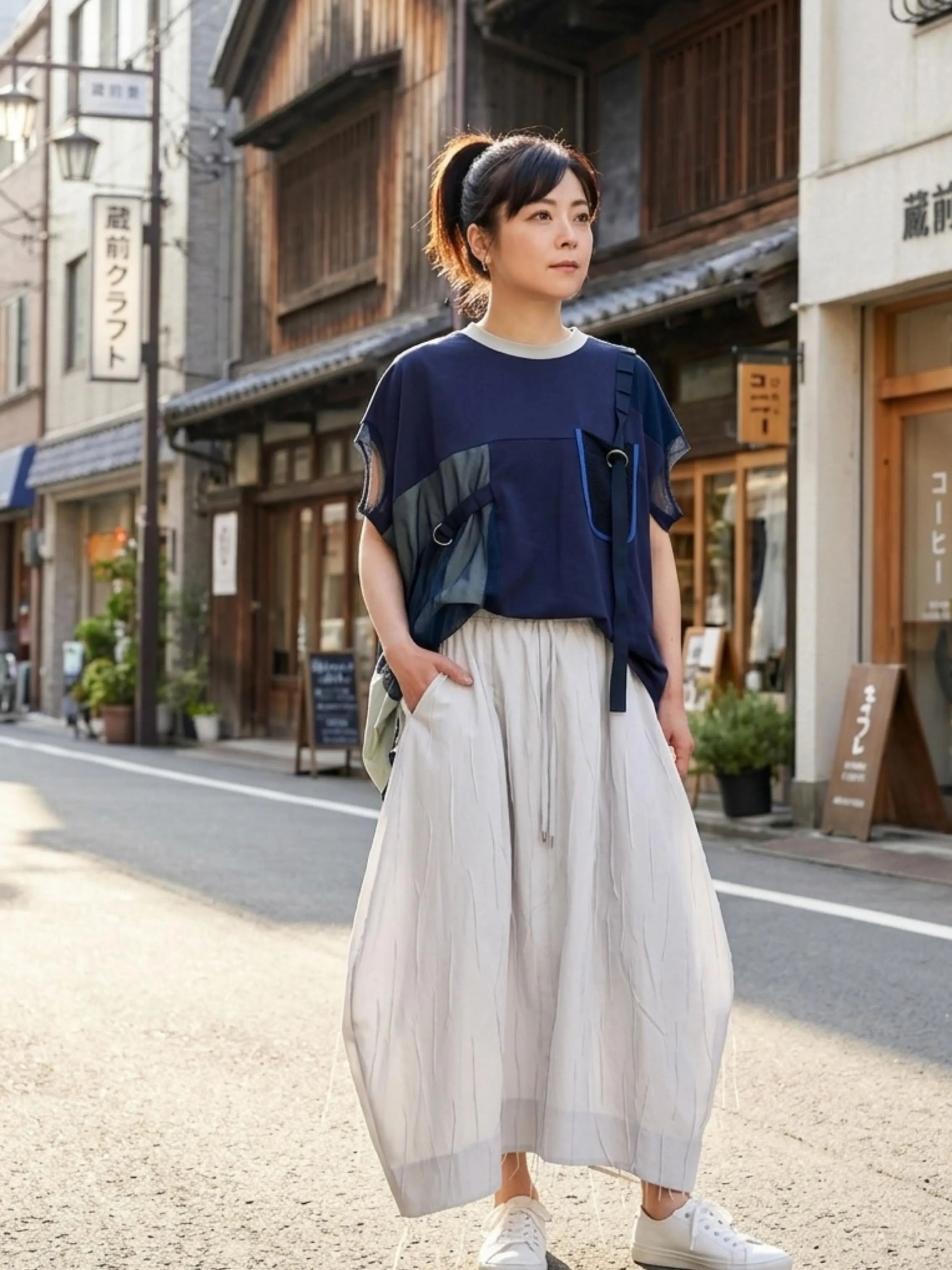 少しオーバーサイズのtシャツカットソー