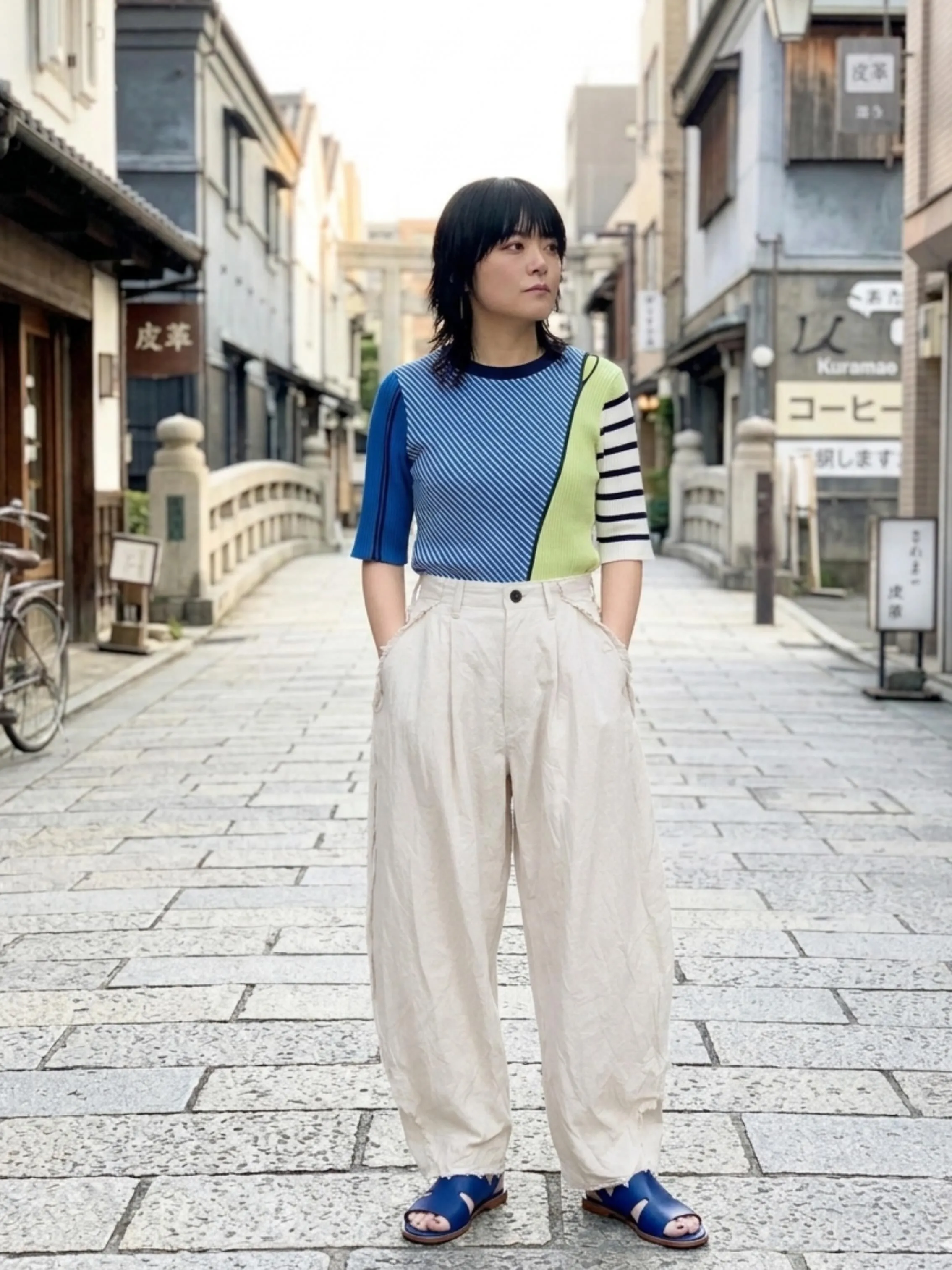 パンツとスカートは両方とも合うし、