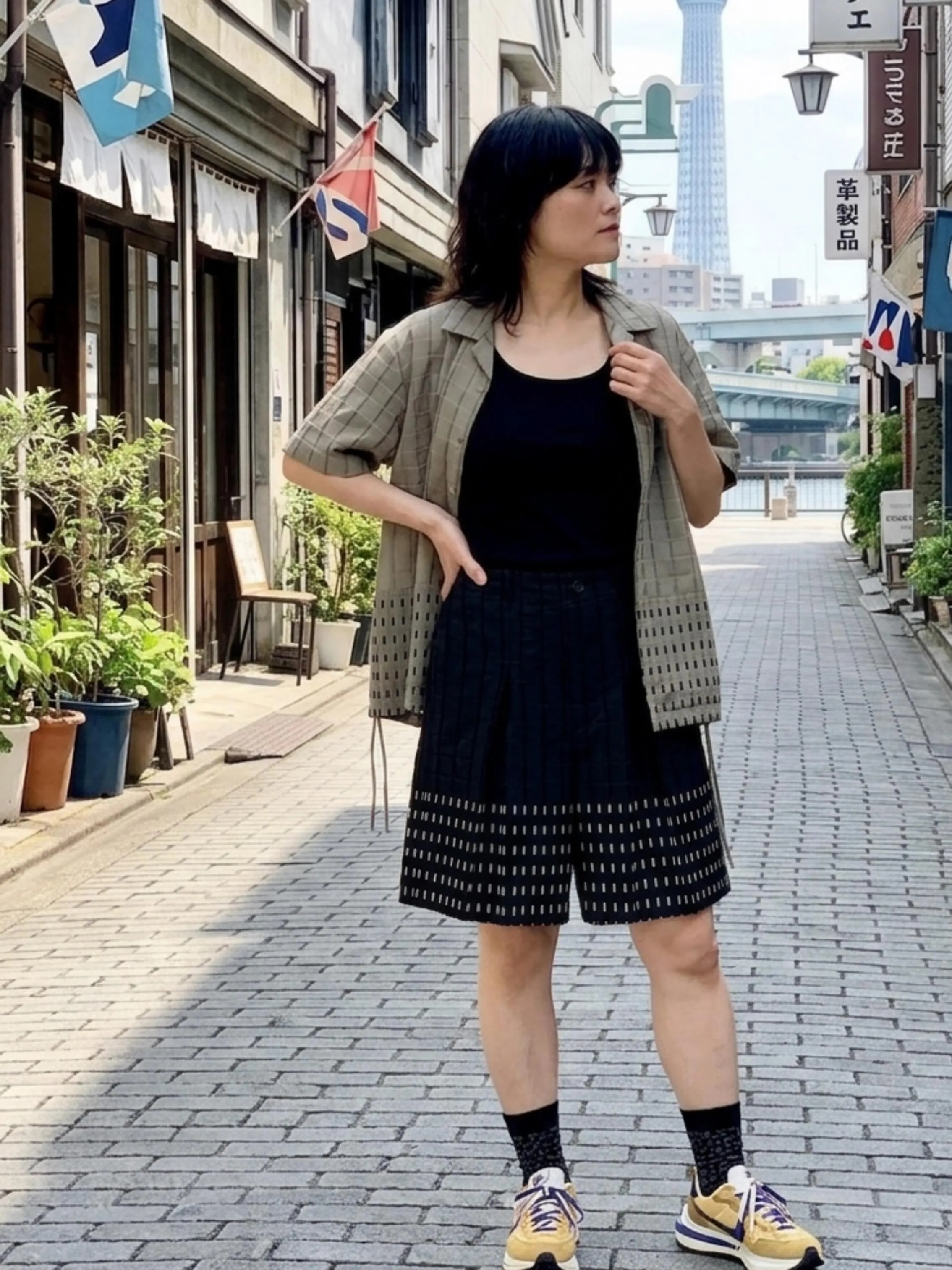 ブロックパターンシリーズのシャツとショートパンツ