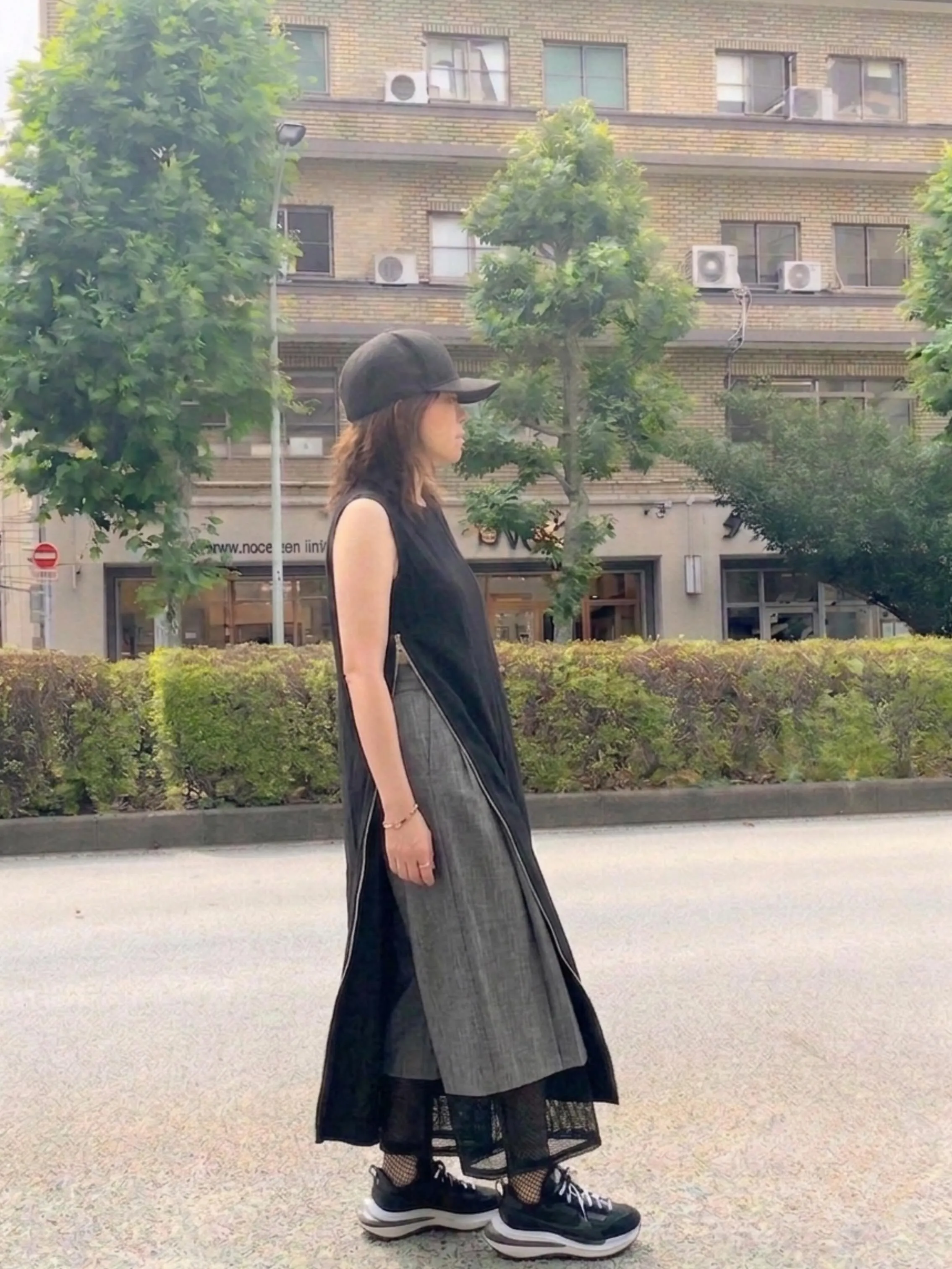 色々着方で表情を変えられるワンピース