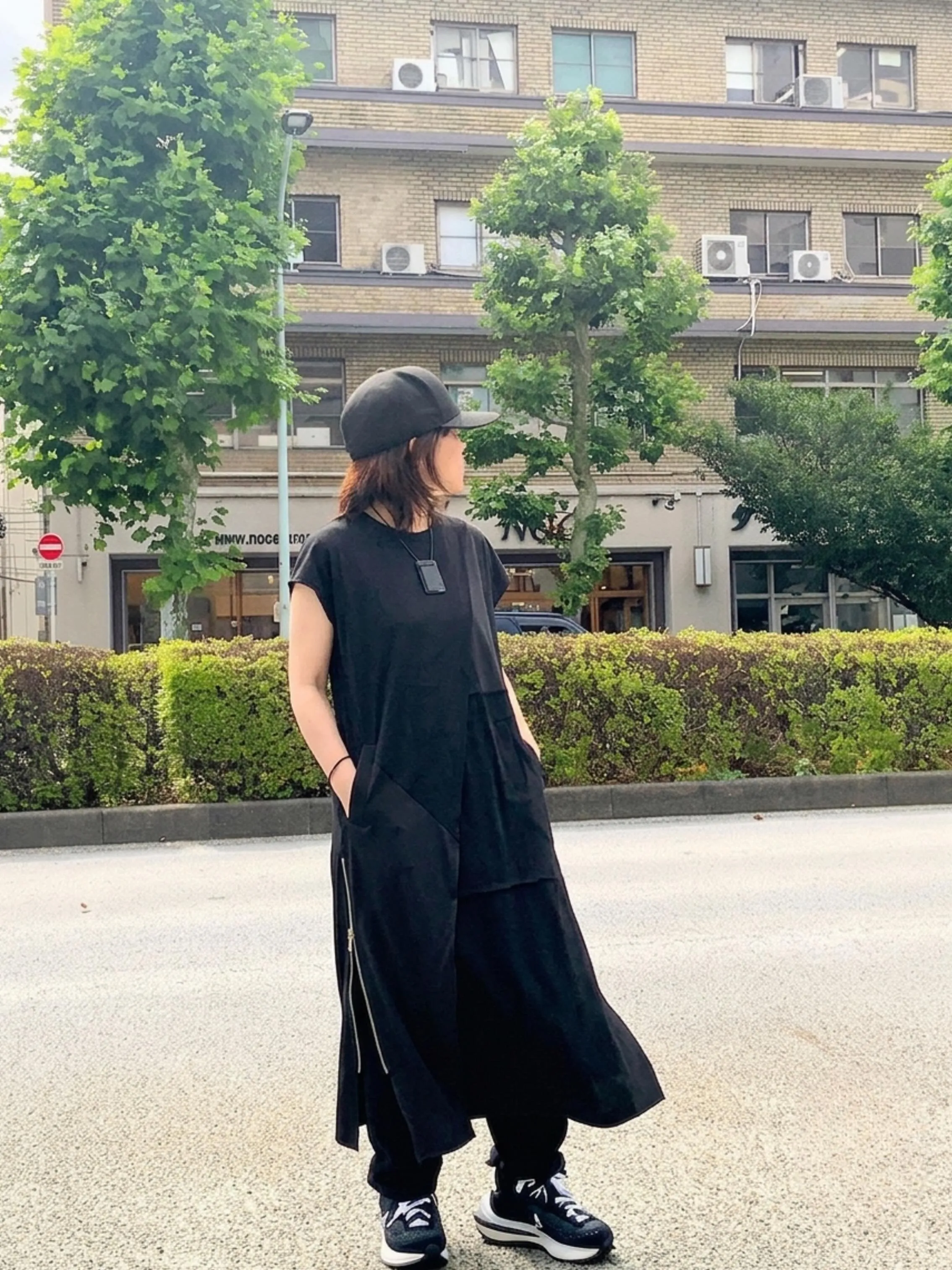 色々着方で表情を変えられるワンピース
