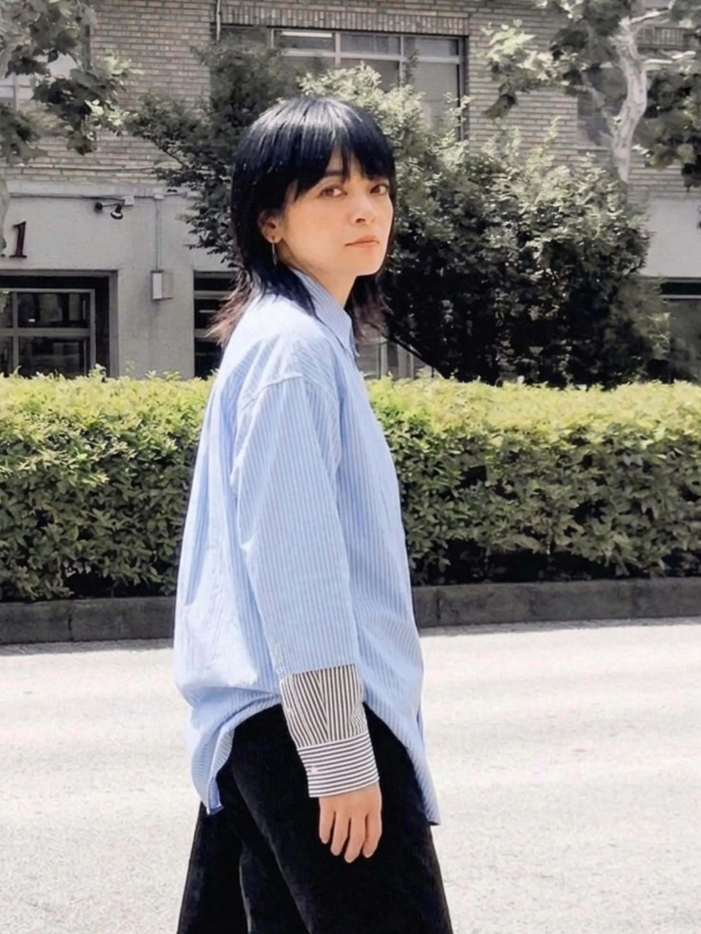 今日みたいなちょっとヒヤッとする日にも活躍する着回しが効くシ...