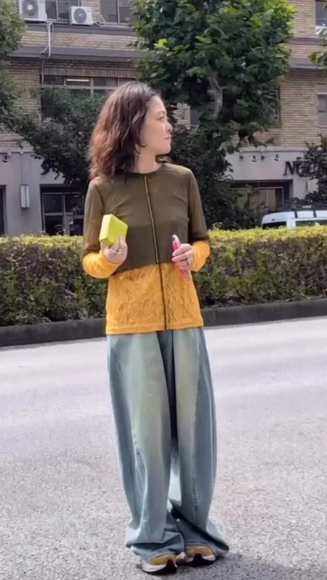 涼しげで大人な感じのカットソー